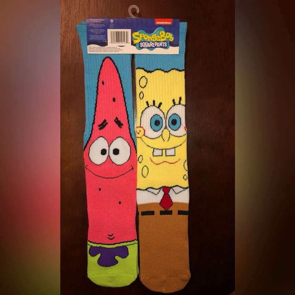 SPONGEBOB SQUAREPANTS NOVELTY CREW SOCKS NWT MEN’S SHOE SIZE 6-12